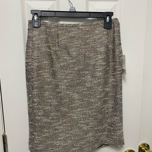 Calvin Klein size 4 petite suit. silver gold gray metallic tweed fabric. - Picture 4 of 7